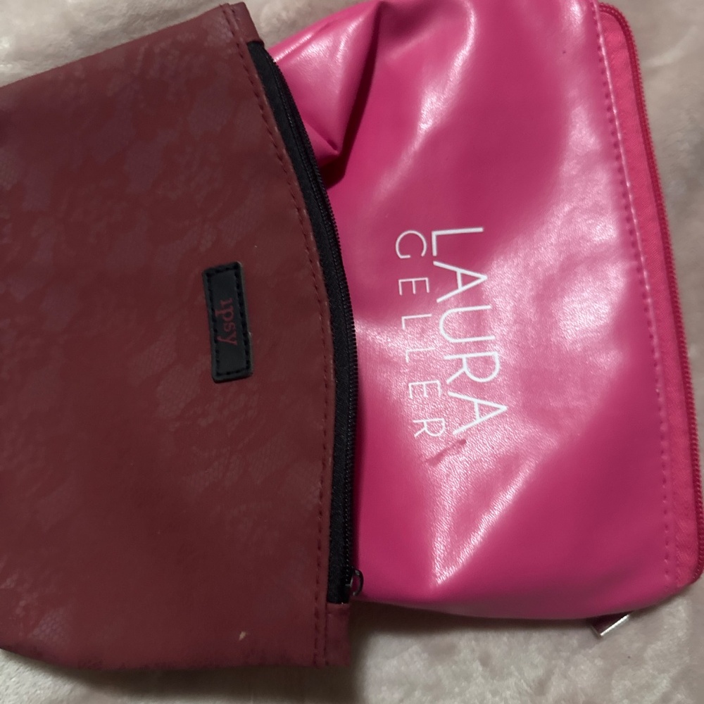 Set of 4 cosmetic bags all excellent condition - Picture 3 of 3